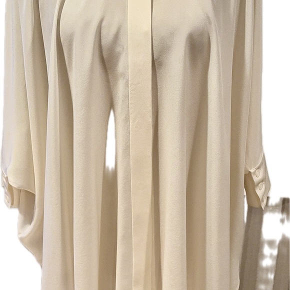 GUCCI Fabulous 100% Silk tunic/blouse ivory unique style. Size M/L, 40 - Picture 6 of 16